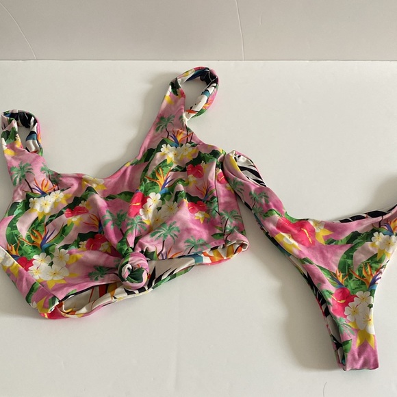 Moana bikini boss babe reversible bikini - Picture 3 of 7